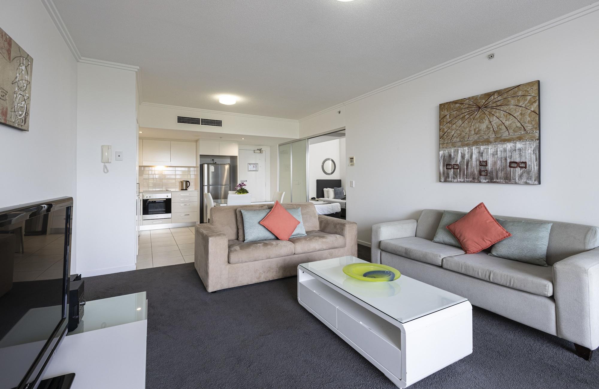 Ocean Pacific Resort - Official Broadbeach Buitenkant foto