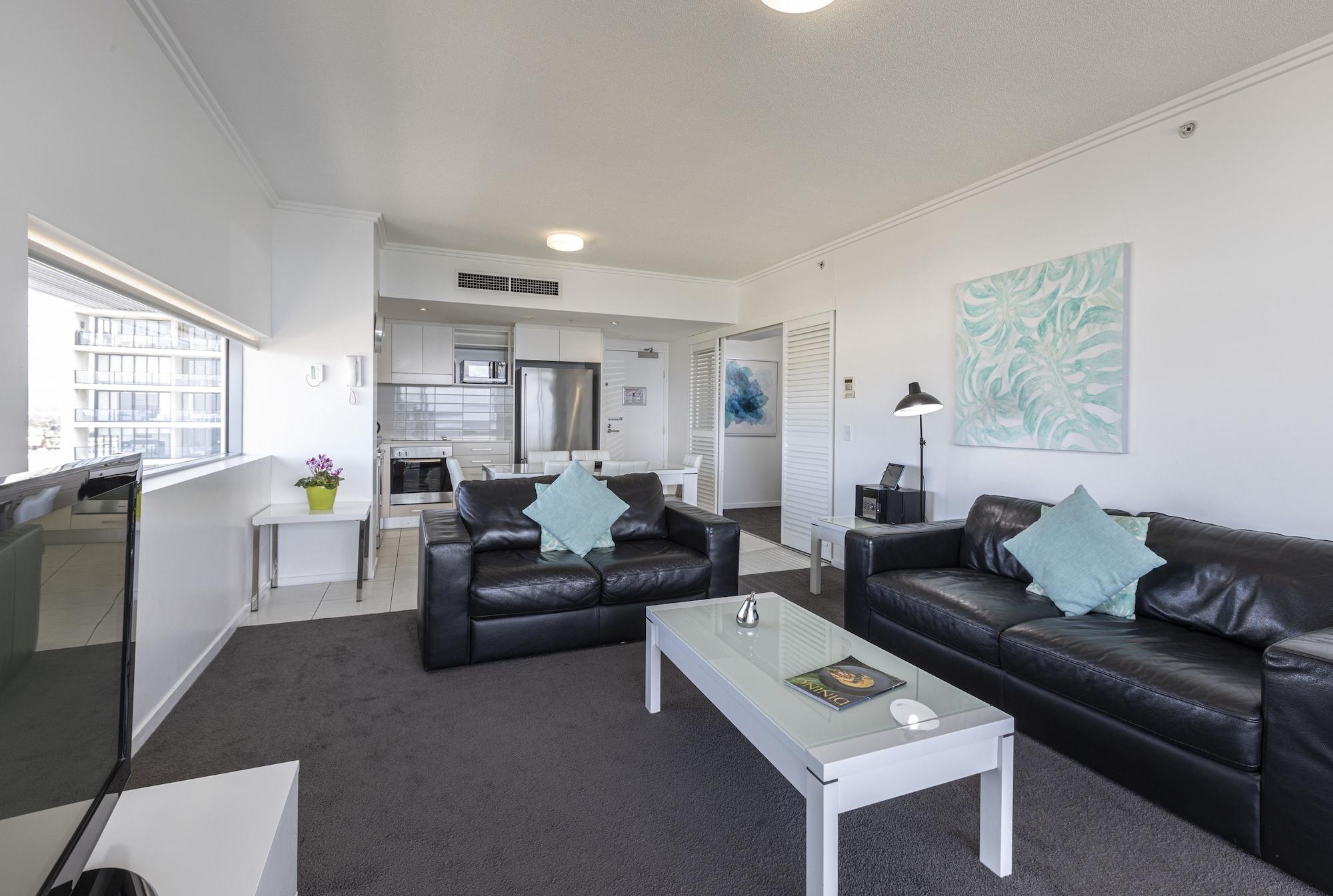 Ocean Pacific Resort - Official Broadbeach Buitenkant foto